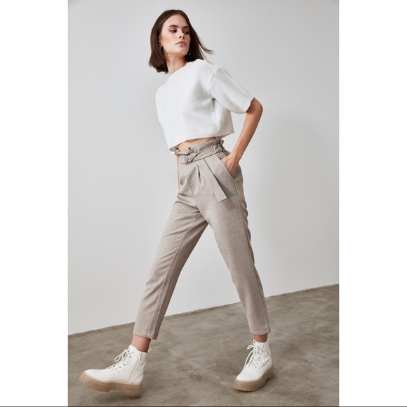 Trendyol Pants - Woman Ankle Cropped Gray Tie Pants Medium